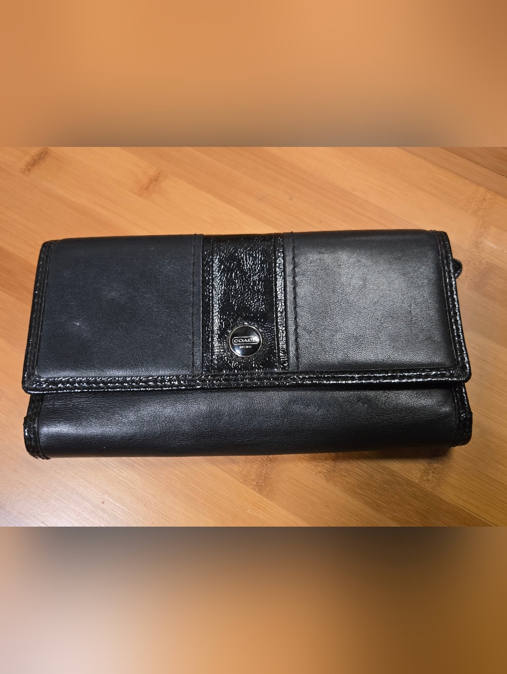 Coach Black Leather Clutch Wallet with Glossy Center Stripe - Picture 10 of 12